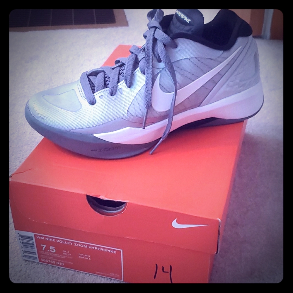 Penn State PSU Volleyball Shoes Nike Hyperspike7.5